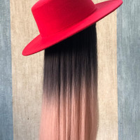 کلاه مودار قرمز با موی آمبره گلبهی روشن ( ویگ هت ) کد(۳۰۰۰5)