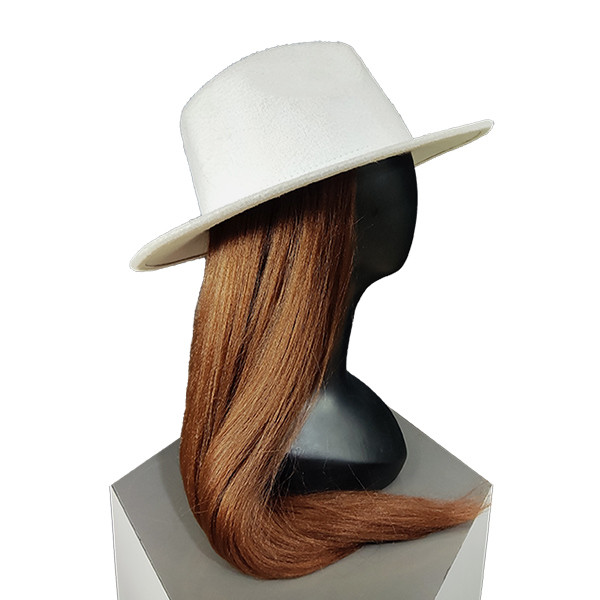 دارای چسب نروماده جهت چسبندگی کلاه به مو